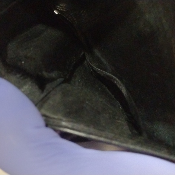 Authentic CHANEL CC Logo Black Leather Snap Wallet, Coin Purse 4.5 x 3.7 inches - Picture 12 of 15